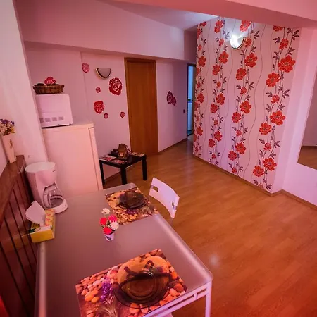 Studio Old Town House Of Parliament View Bucharest