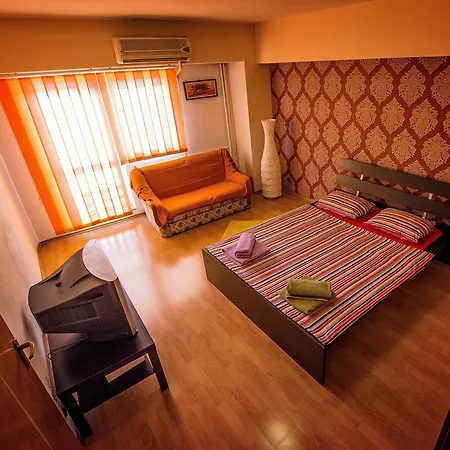 Apartment Studio Old Town House Of Parliament View *